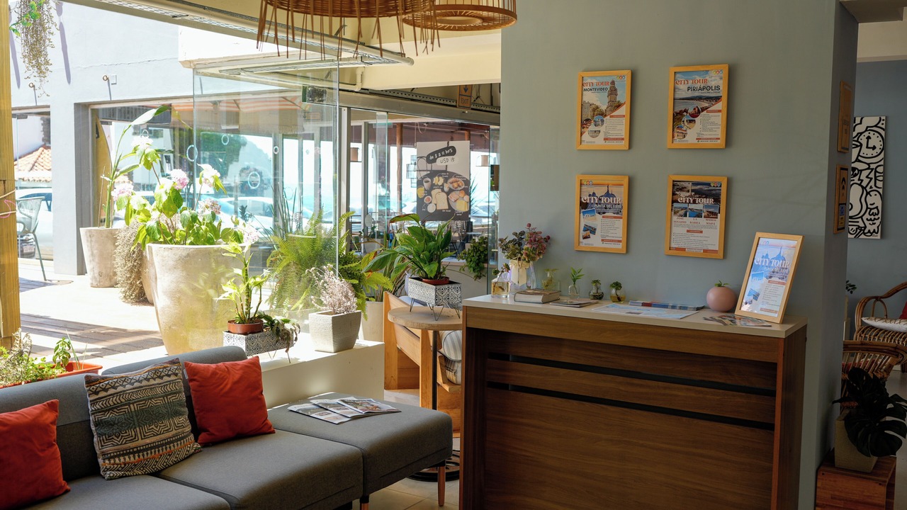 Photo of Livingroom in Peninsula