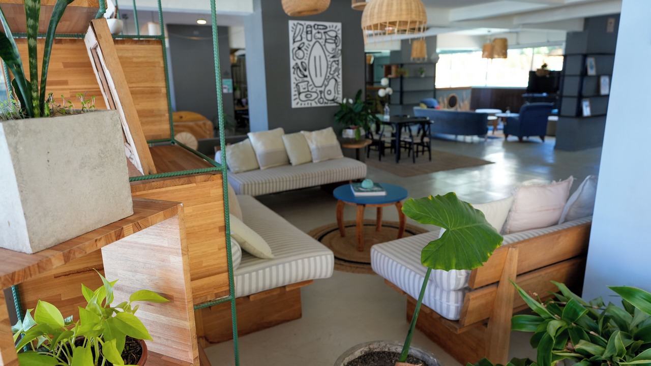 Photo of Livingroom in Peninsula