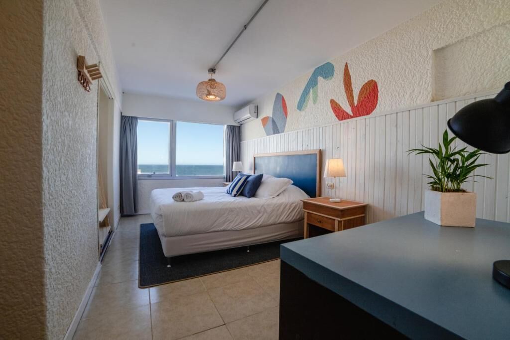 Photo of Bedroom in Peninsula