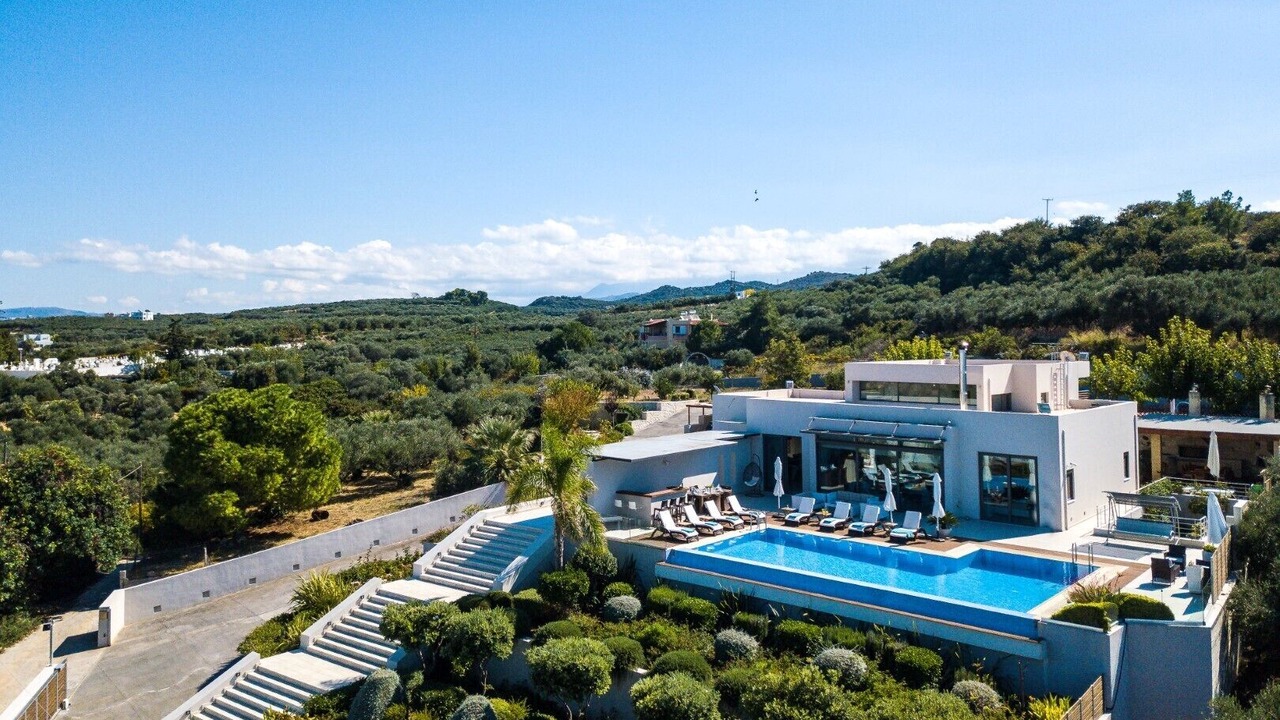 Photo of Outdoor in Platanias Town
