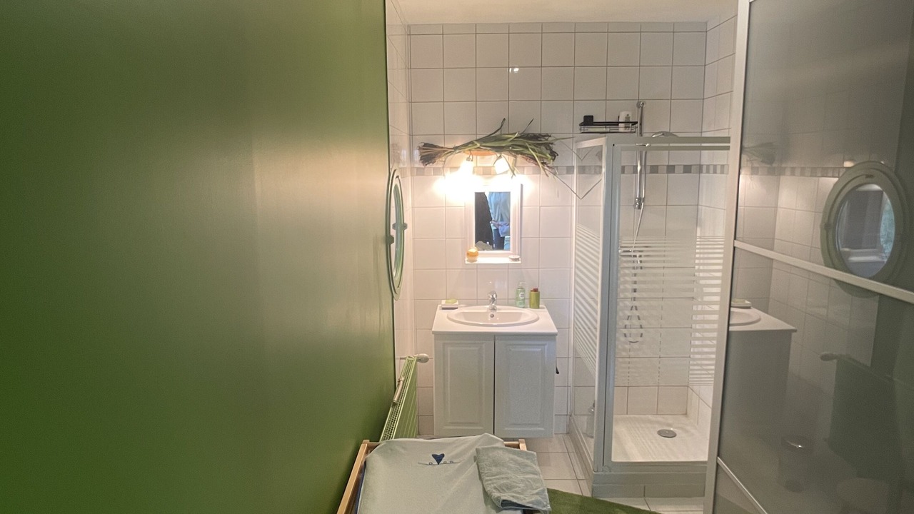 Photo of Bathroom in Le Perreux-sur-Marne