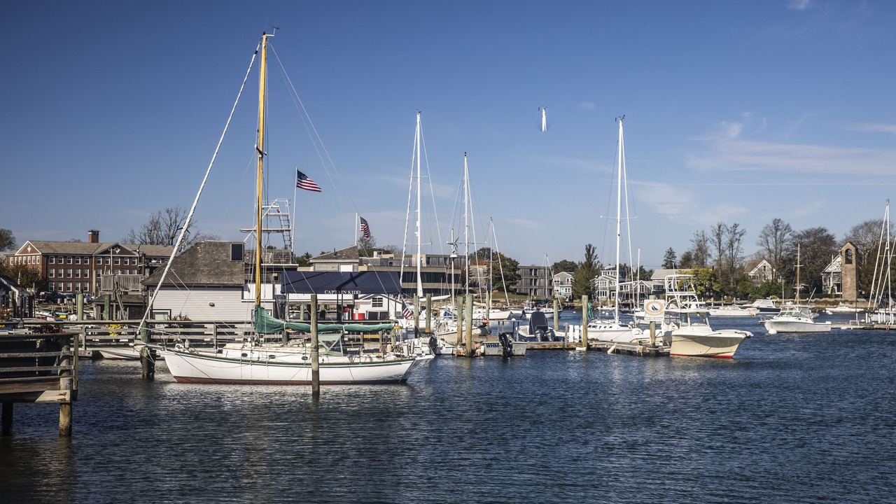 Photo of Others in Woods Hole