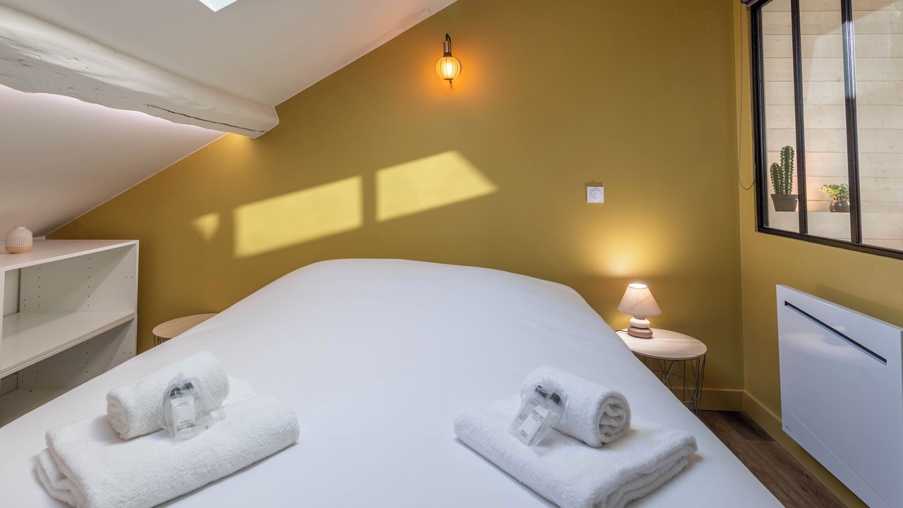 Photo of Bedroom in Aix-les-Bains