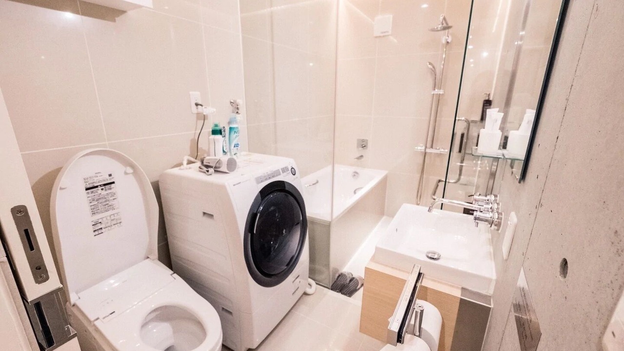 Photo of Bathroom in Tsukiji