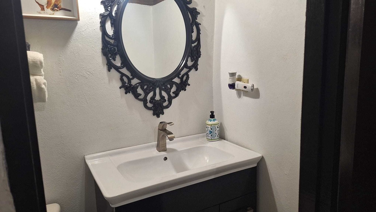 Photo of Bathroom in Mercado