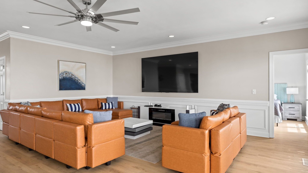 Photo of Livingroom in Oak Island