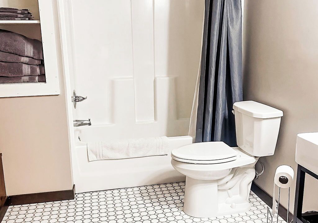 Photo of Bathroom in Lake Itasca