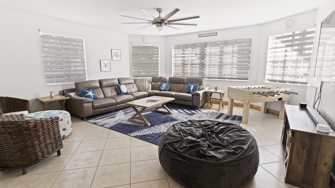Photo of Livingroom in Miami Springs