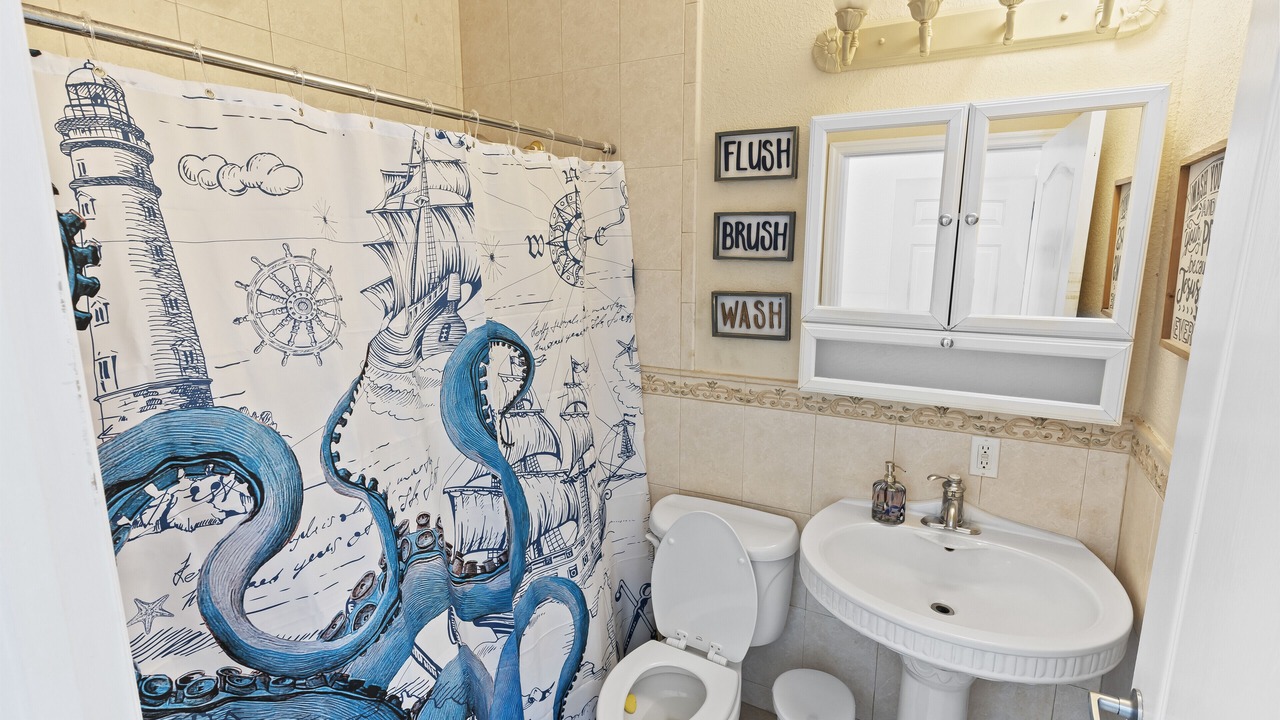 Photo of Bathroom in Miami Springs