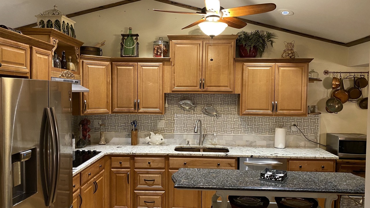 Photo of Kitchen in Caloosahatchee