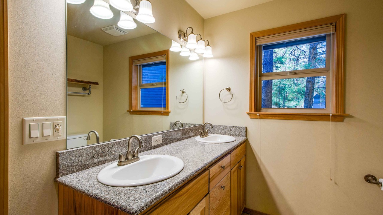 Photo of Bathroom in Deer Park