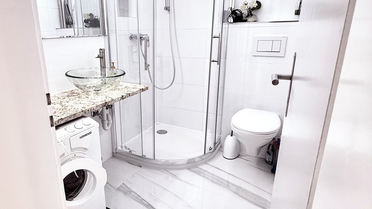 Photo of Bathroom in Montreux City Centre