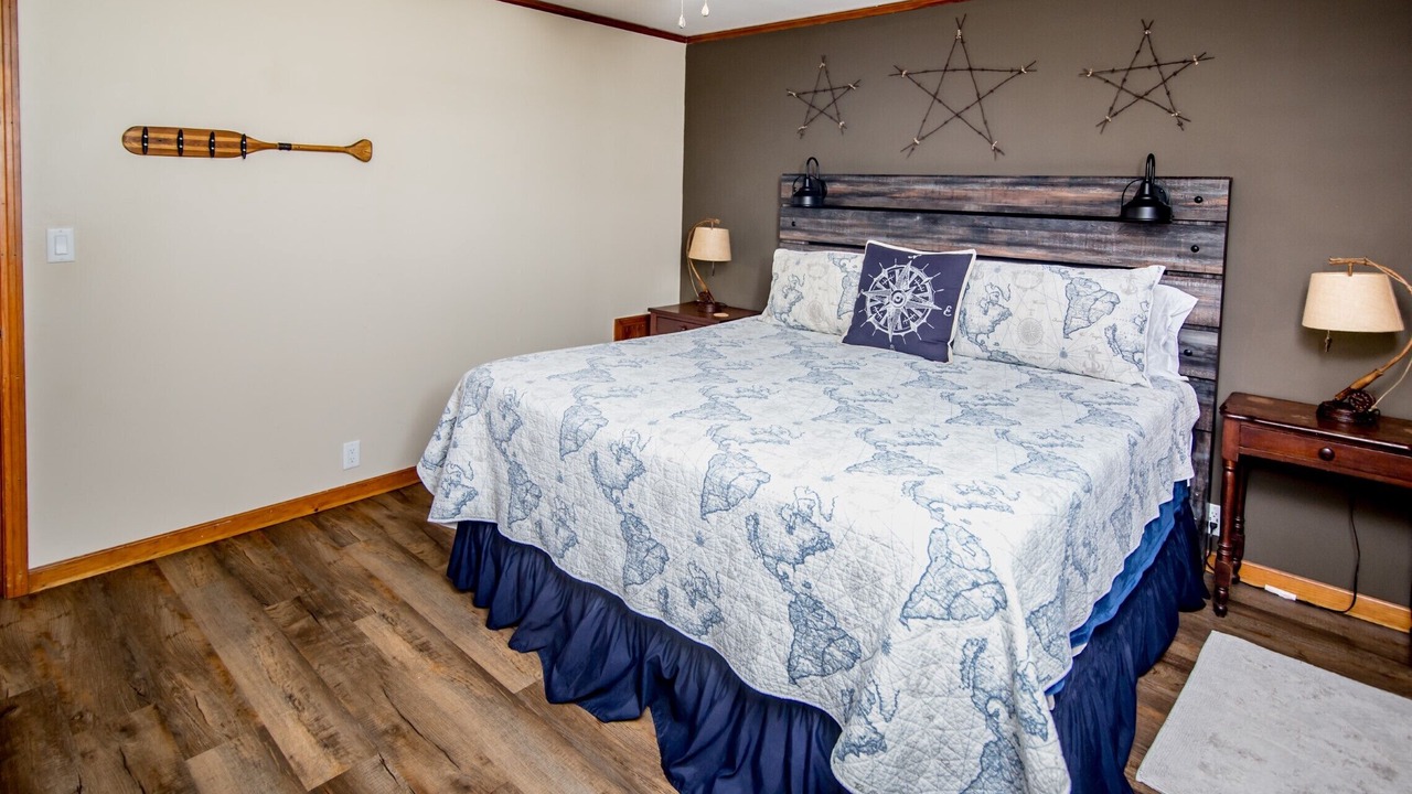 Photo of Bedroom in Lake of the Ozarks