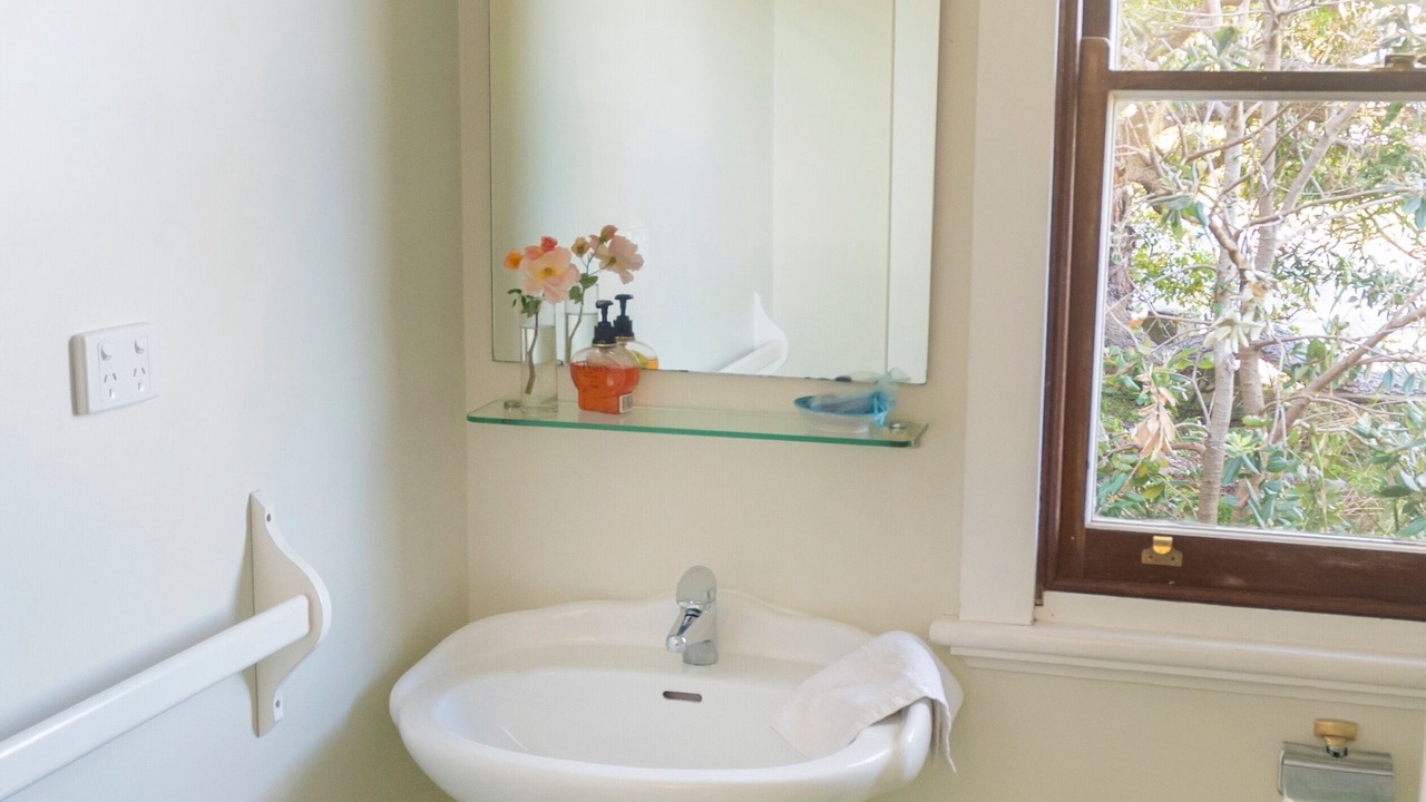 Photo of Bathroom in Albany