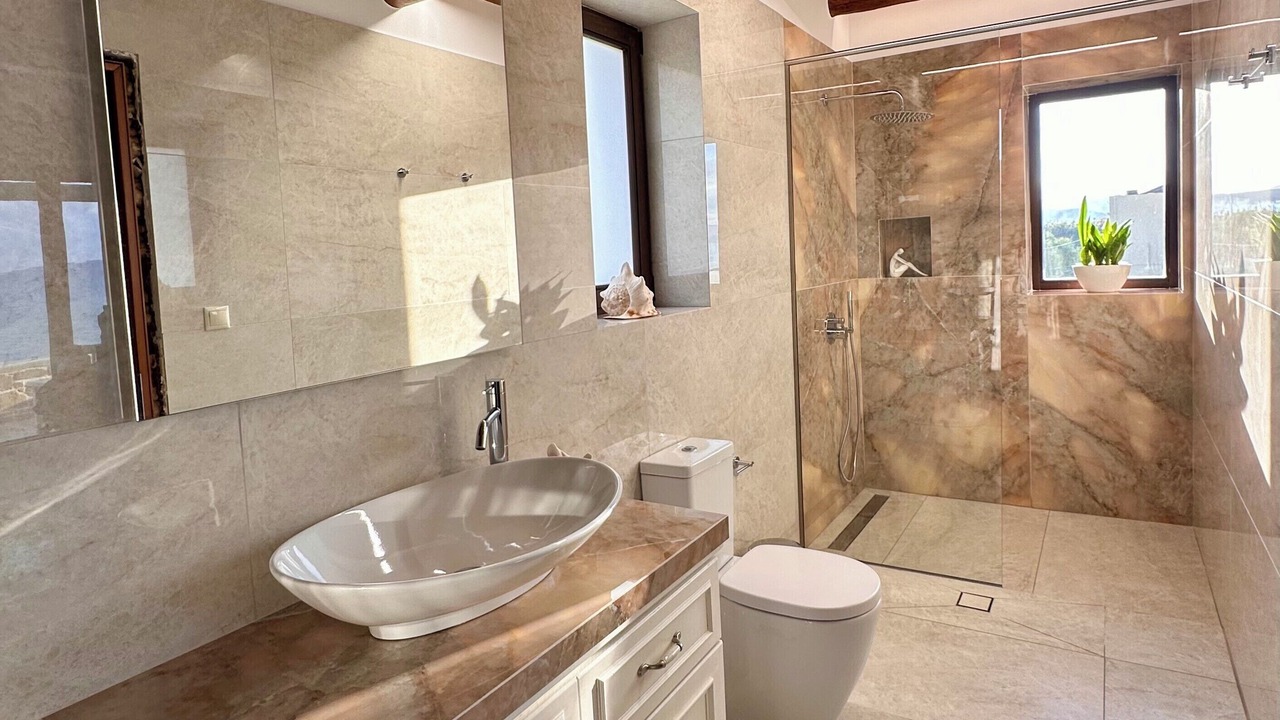 Photo of Bathroom in Nopigia