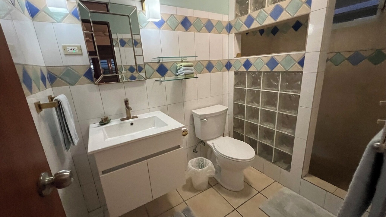 Photo of Bathroom in Esperanza