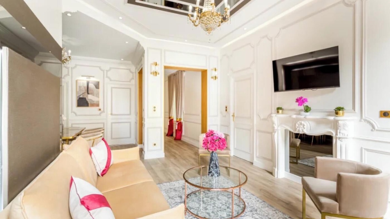 Photo of Livingroom in Saint-Merri