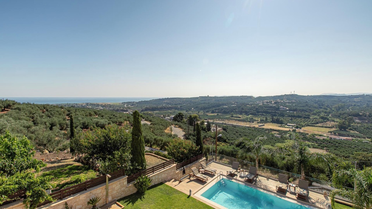 Photo of Outdoor in Polemarchi