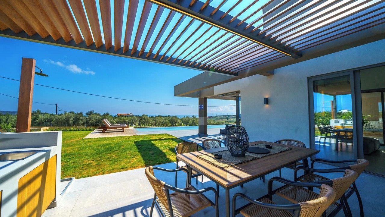 Photo of Outdoor in Kato Stalos