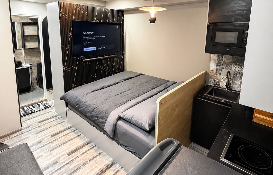 Photo of Bedroom in Male
