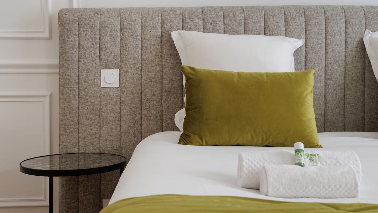 Photo of Bedroom in Champs-Elysees