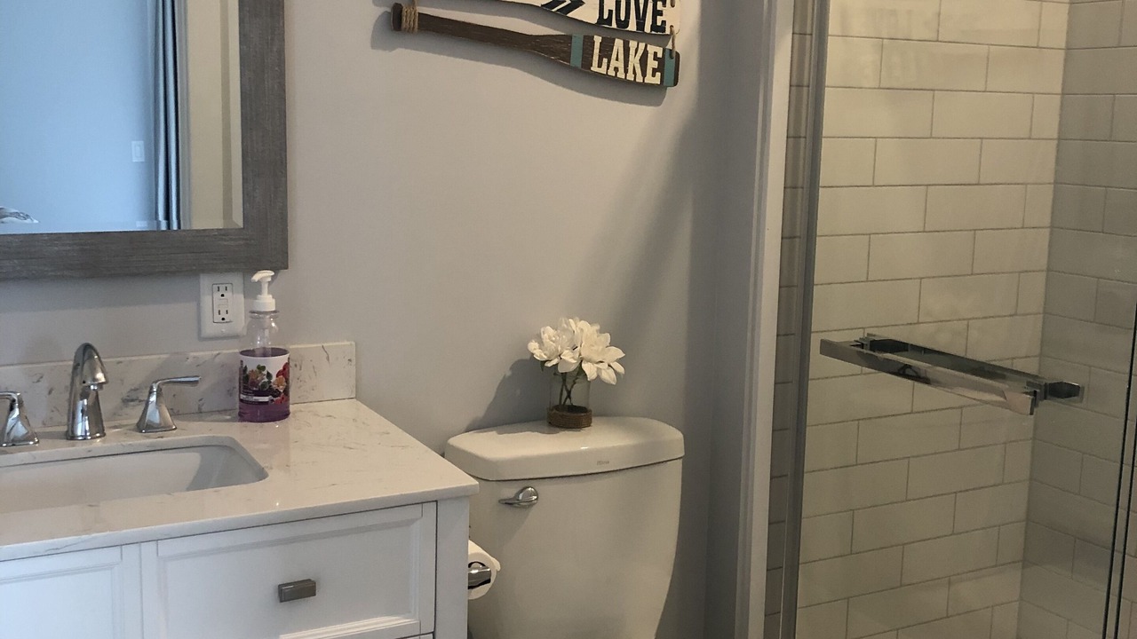 Photo of Bathroom in Muskoka Lakes