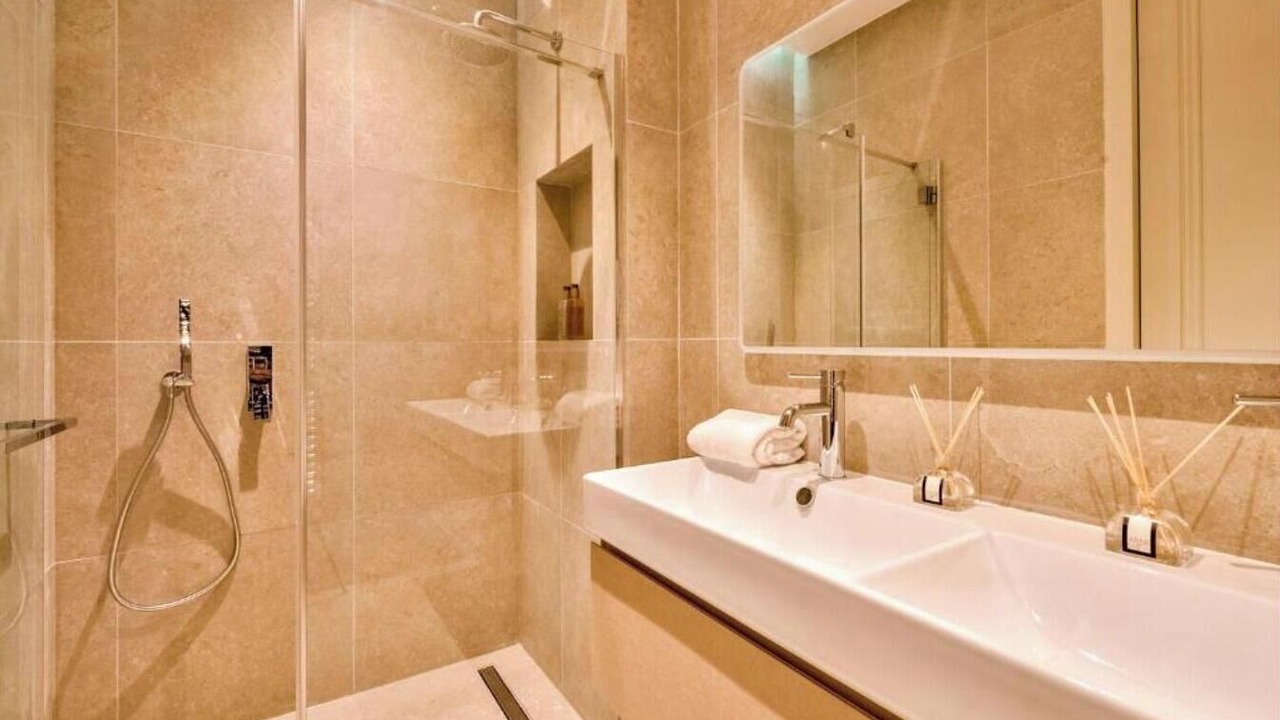 Photo of Bathroom in Saint-Merri
