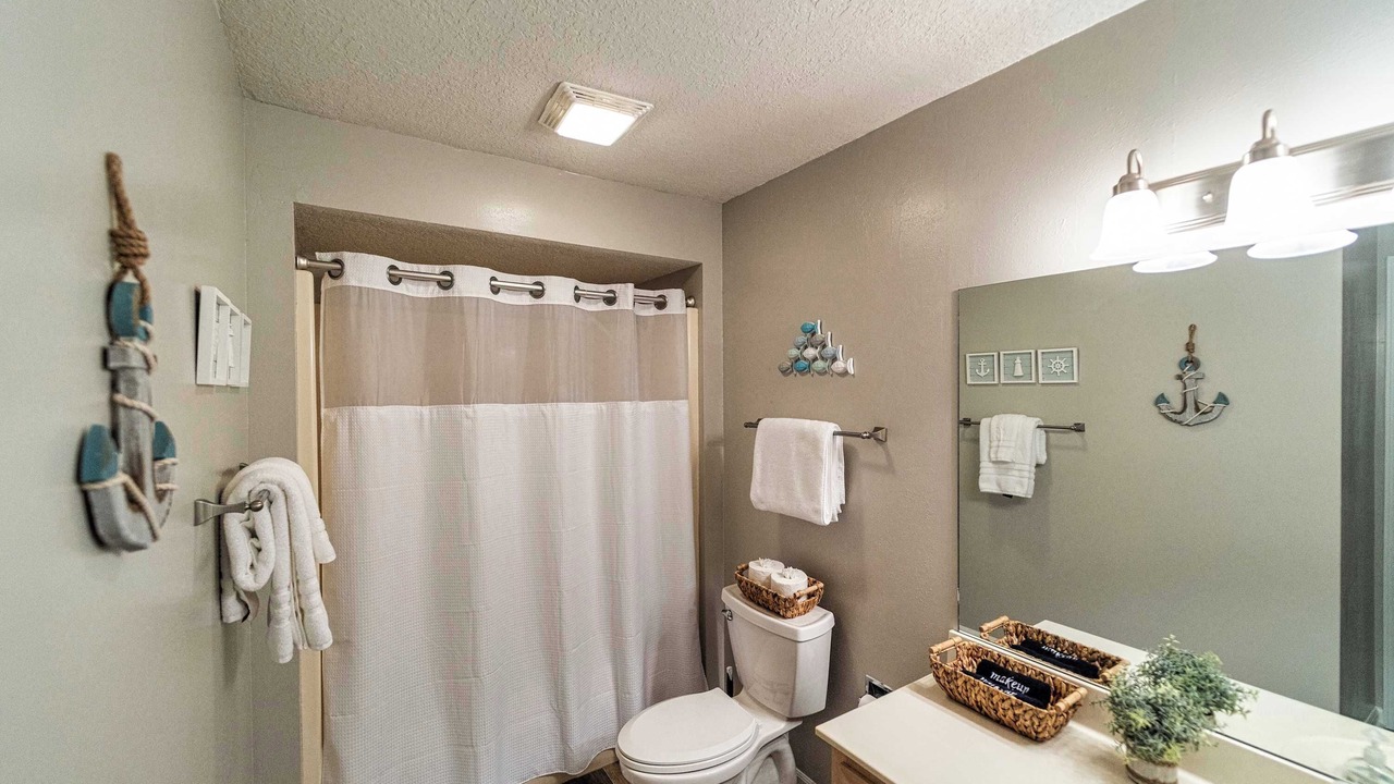 Photo of Bathroom in Village of Four Seasons