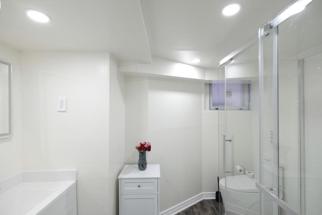 Photo of Bathroom in Niagara Falls