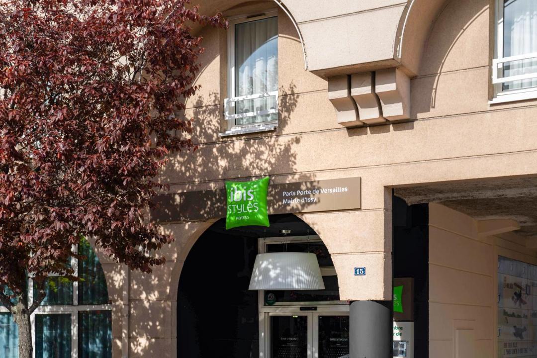 Photo of Others in Issy-les-Moulineaux