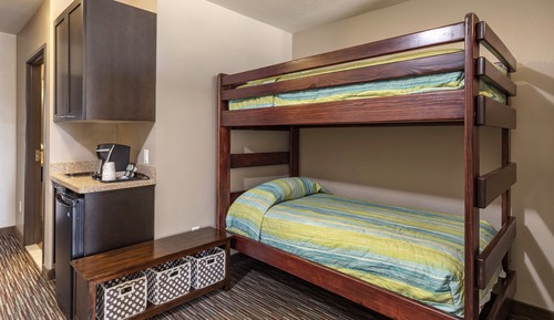 Suite, 1 King Bed (Additional Living Area)