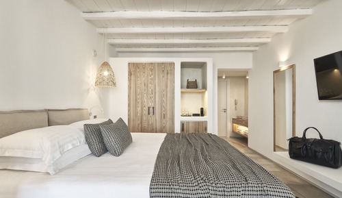 Cozy room sea view