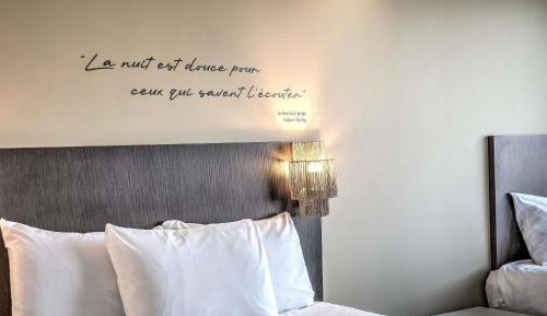 Standard Double Room with One Double and One Single Bed - Non-Smoking