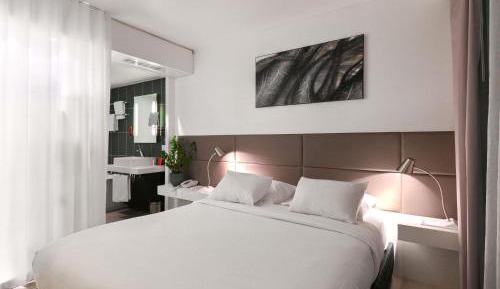 Superior Suite with Double Bed and Sofa Bed