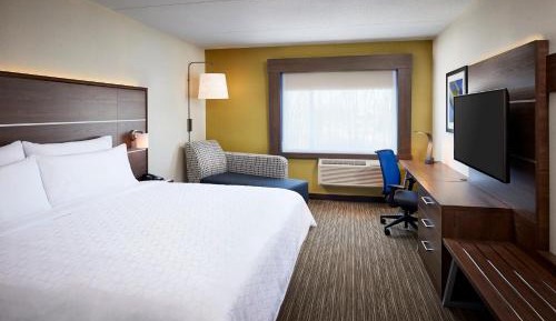 Standard King Room