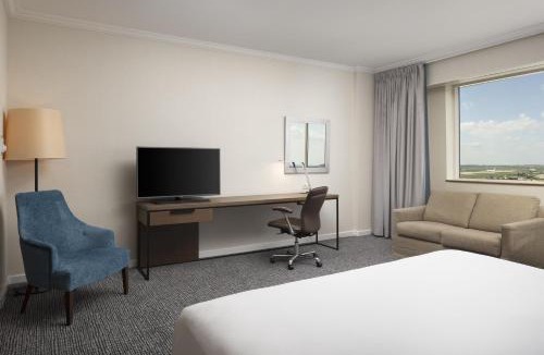Tremblay-les-Gonesse Hotel | Hilton Paris Charles De Gaulle Airport