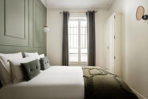 Luxury Rivoli 4 Bed 3,5 Bath by Hotel de Ville BHV