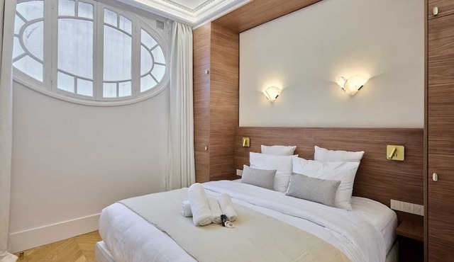 Luxurious Matignon/Saint Honoré apartment