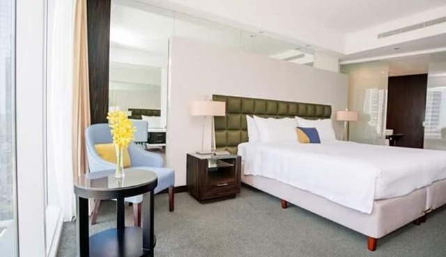 Deluxe Room | voco Bonnington | Leisure Deck with Skyline Views, JLT Nearby