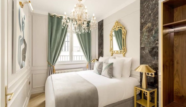 Merveil Signature Suite Hoche - Eiffel Tower view